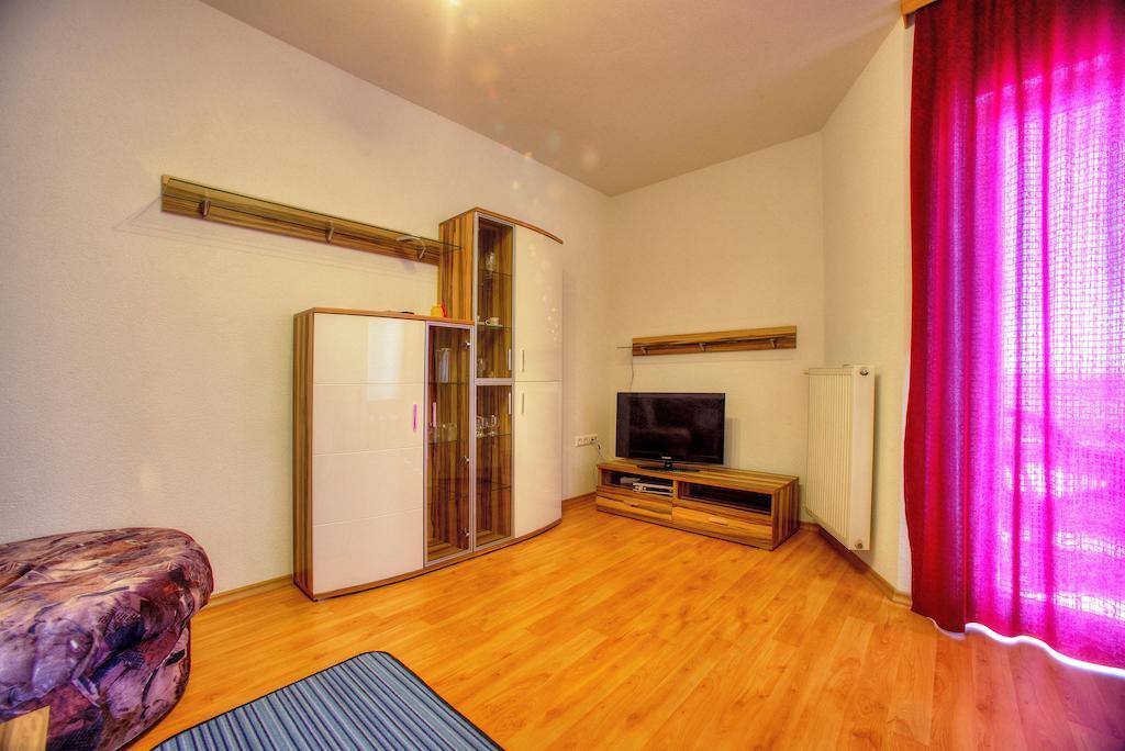 Apartments Peran Sibenik Phòng bức ảnh