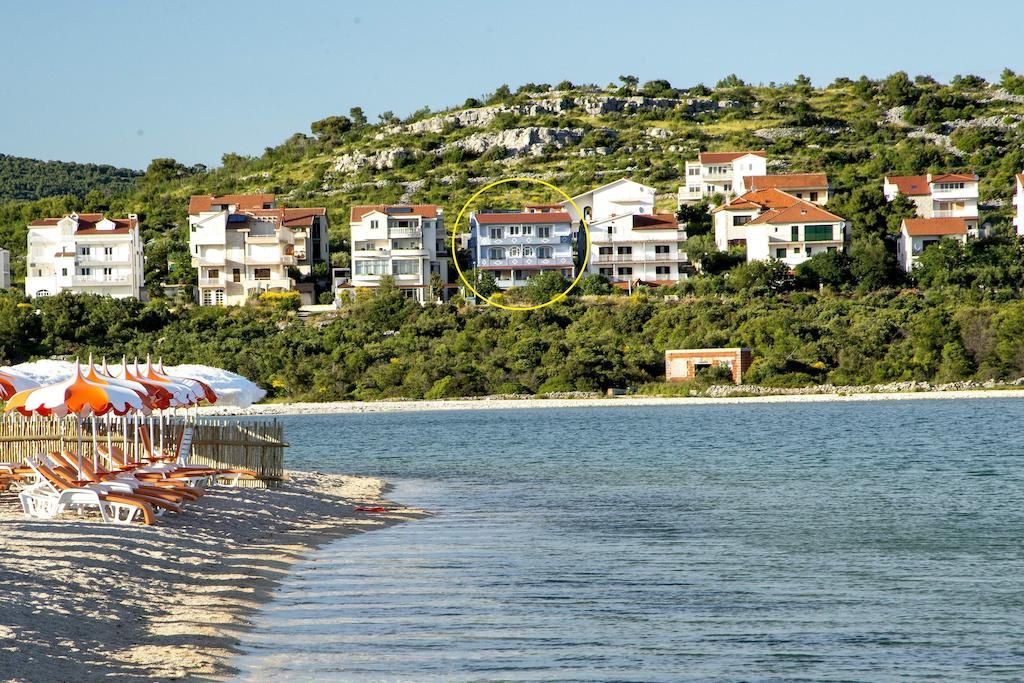 Apartments Peran Sibenik Phòng bức ảnh